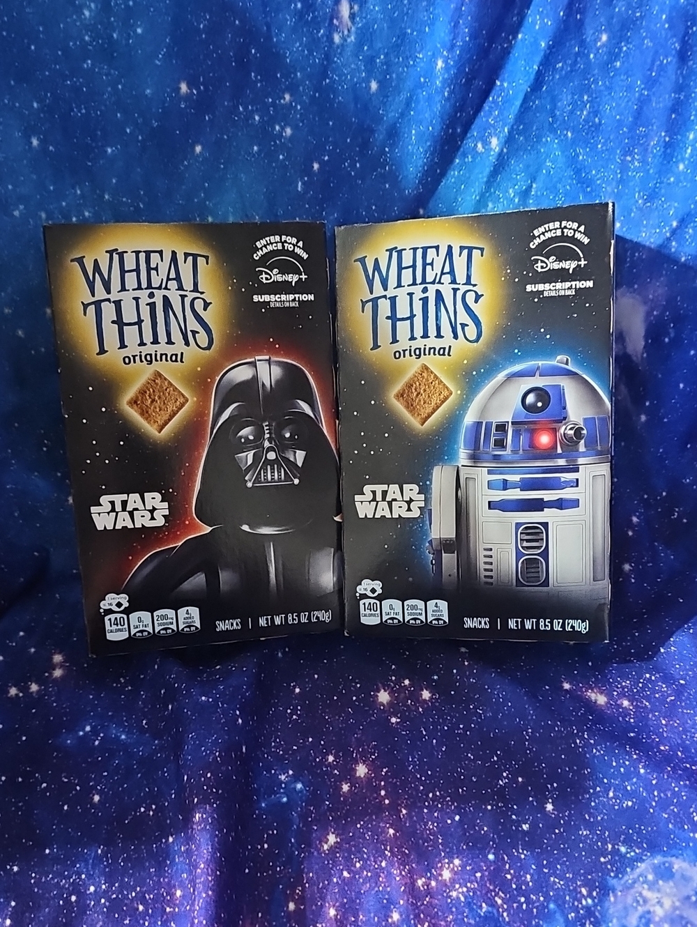Wheat Thins Original Star Wars Collector Boxes - Darth Vader & R2-D2